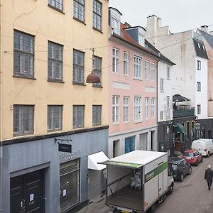 Cozy Apartments In Heart Of Copenhagen Near Stroget & Hojbro Plads